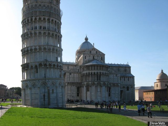 The leaning tower at Pisa and Cathedral